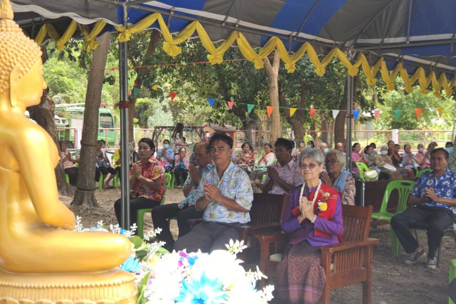 วันที่ 11 เมษายน พ.ศ. 2568 องค์การบริหารส่วนตำบลไผ่ นำโดยนายสุรชัย บัวส่อง นายกองค์การบริหารส่วนตำบลไผ่ พร้อมด้วยคณะผู้บริหาร สมาชิกสภาฯ พนักงานส่วนตำบล พนักงานจ้าง กำนันผู้ใหญ่บ้าน หัวหน้าส่วนราชการในพื้นที่ตำบลไผ่ ประชาชนชาวตำบลไผ่...